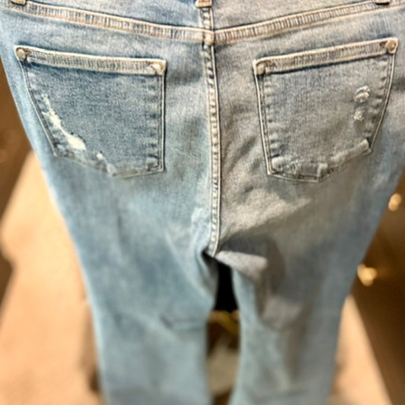 Judy Blue Mid Rise Distressed and Released hem Bootcut Jeans-9 - Picture 3 of 3
